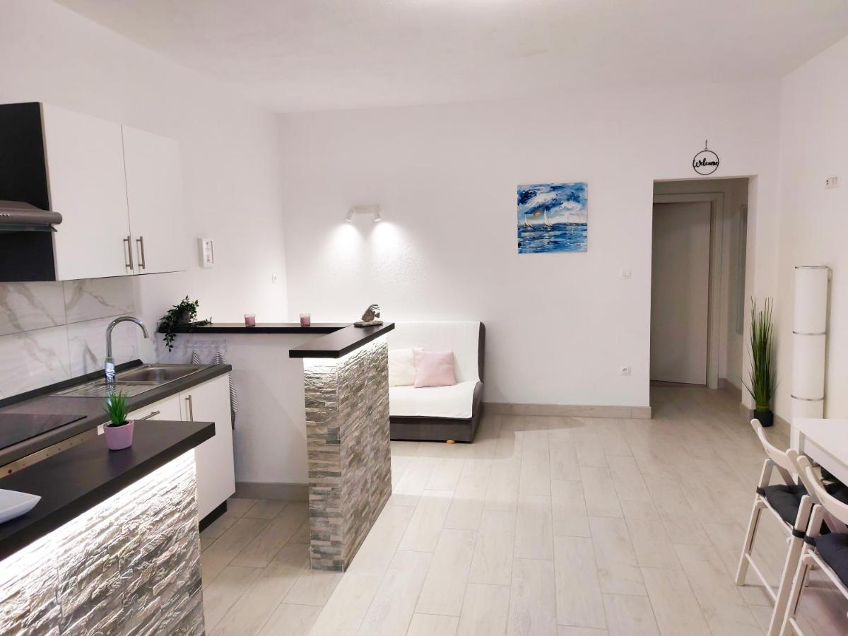 Apartment Bol - Sea, Sand And Happiness Екстериор снимка